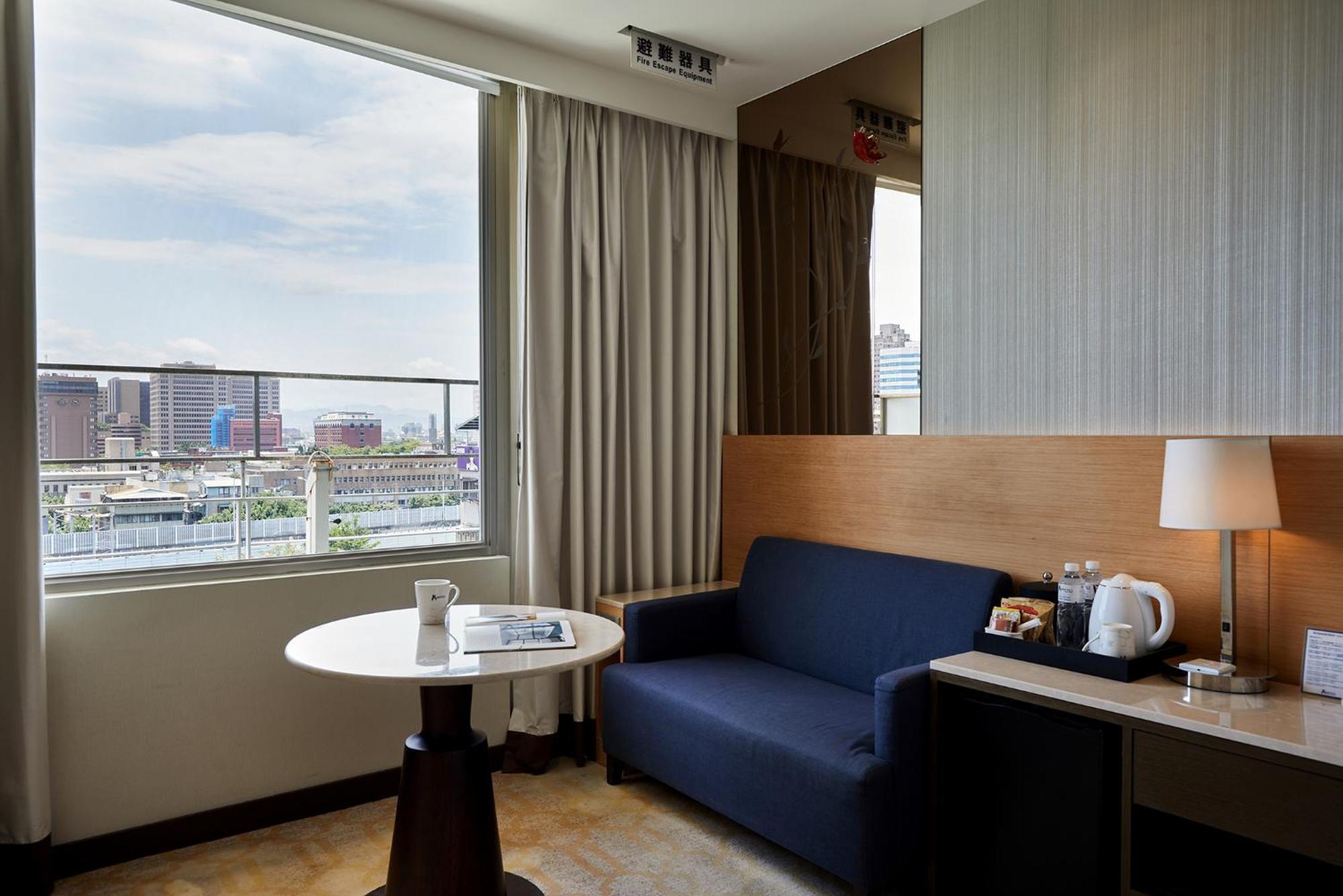 K Hotel Tianjin Taipei Exterior photo
