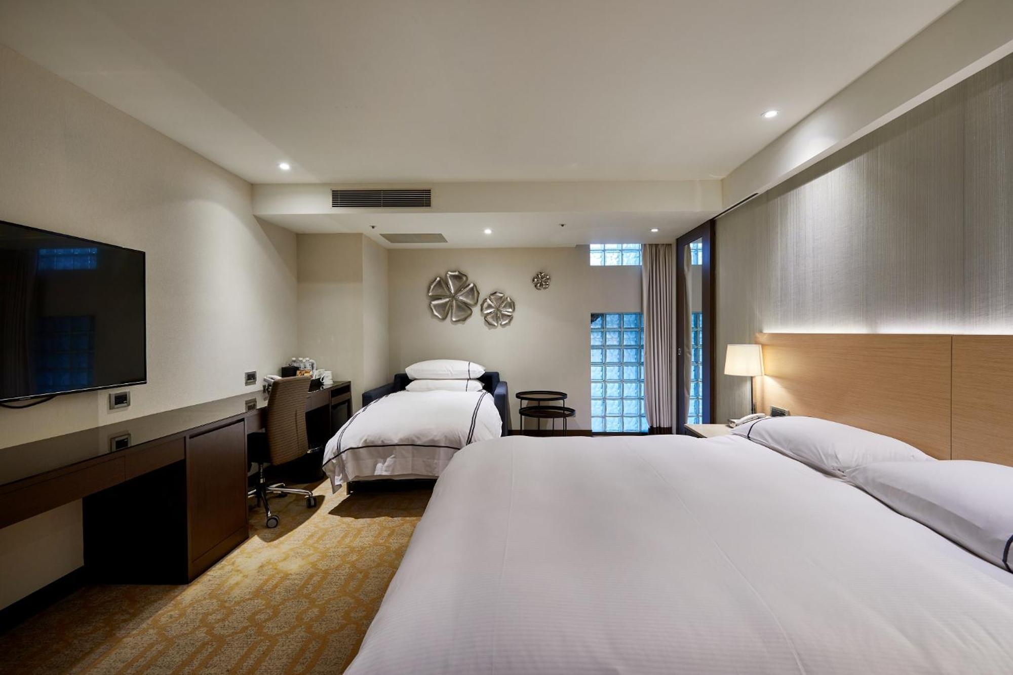 K Hotel Tianjin Taipei Exterior photo